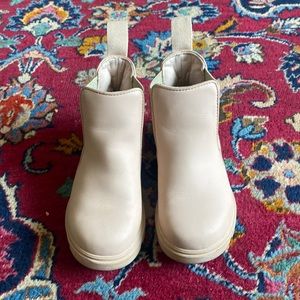 EUC Native Kids Waterproof Boots